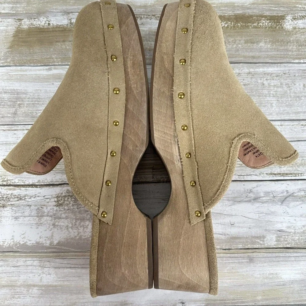 J.CREW Suede Leather Slip on‎ Clogs Studded Desert Sand Beige Women Size 9 Y2K - Picture 13 of 13